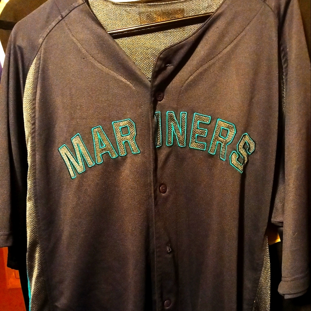 Mariners Black Custom True Fan Used Jersey with stitched Mariners lettering XL